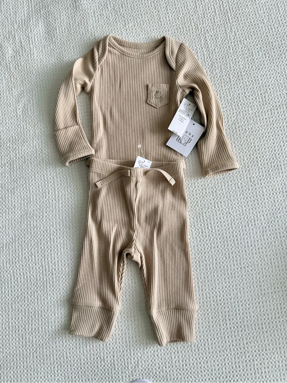 GAP pocket two tone